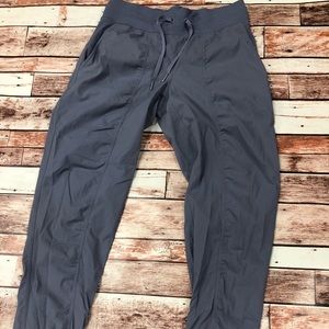 Lululemon studio joggers women’s size 8